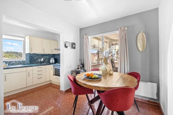 Casa independiente en calle Turmalina