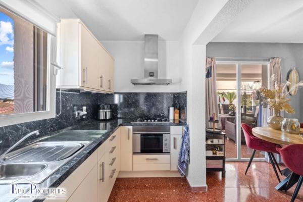 Casa independiente en calle Turmalina