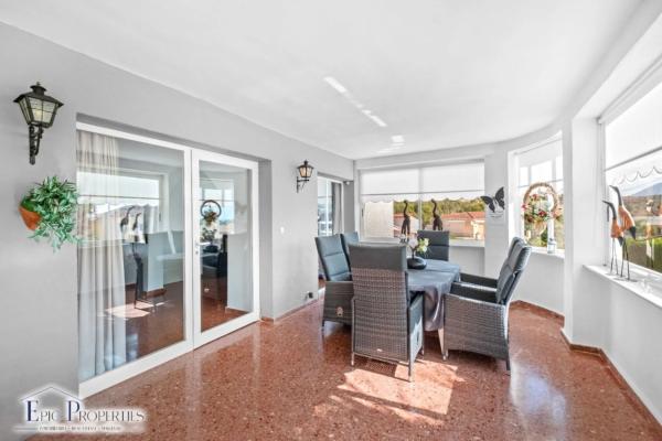 Casa independiente en calle Turmalina