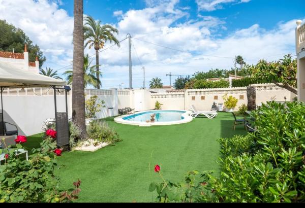 Casa independiente en calle Júpiter, 32