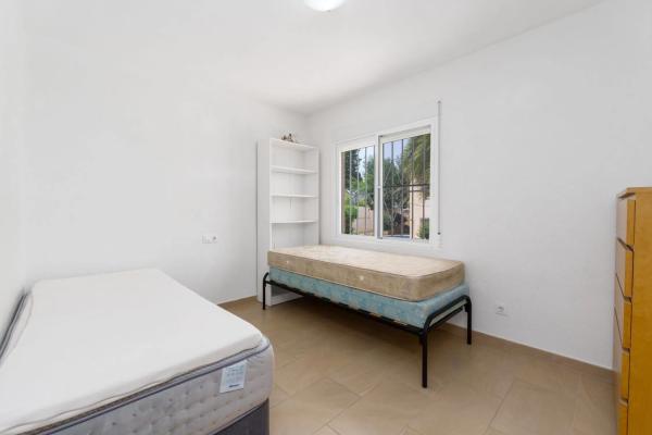 Chalet en calle Badia