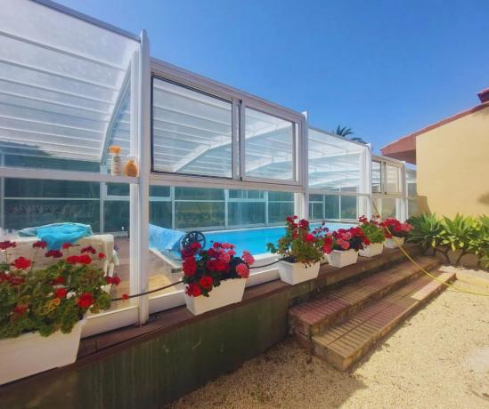 Casa independiente en calle Morena