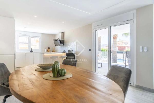 Casa independiente en avenida Gran Canaria