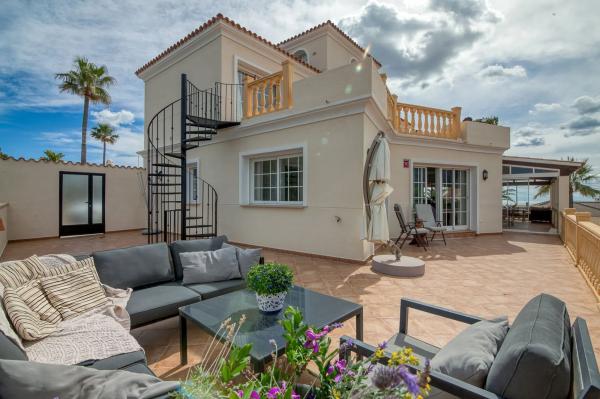 Casa independiente en calle Pirineus