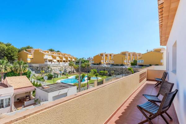 Chalet adosado en calle Bonn, 6