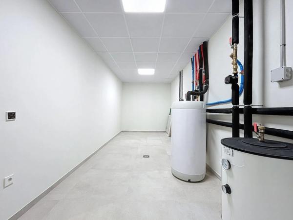 Casa independiente en calle Calíope, 2