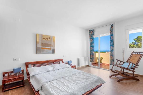 Chalet adosado en calle Bonn, 6