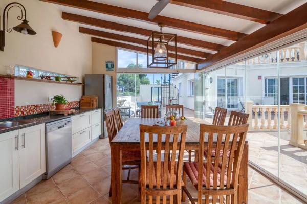 Casa independiente en calle Pirineus