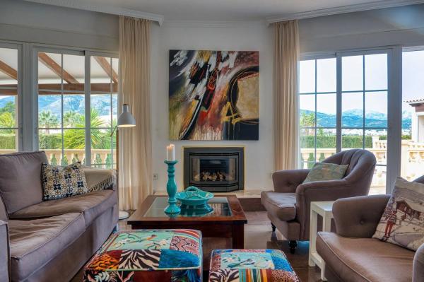 Casa independiente en calle Pirineus