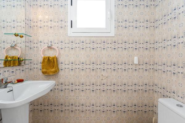 Casa independiente en calle Pinsà