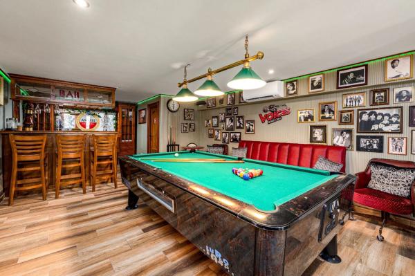 Casa independiente en calle Cormorà