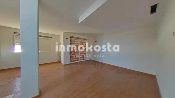 Casa independiente en calle les Palmeretes