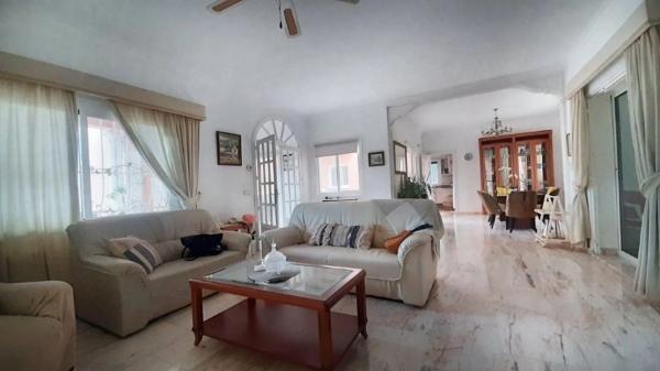 Casa independiente en calle Faisa