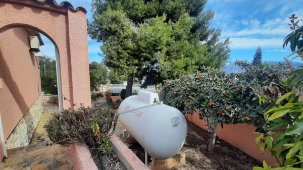 Casa independiente en calle Faisa