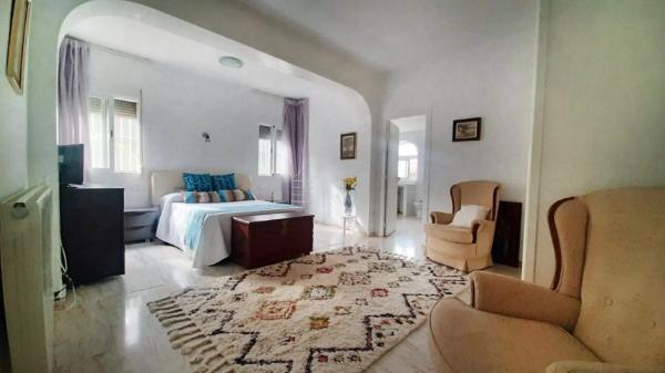 Casa independiente en calle Faisa