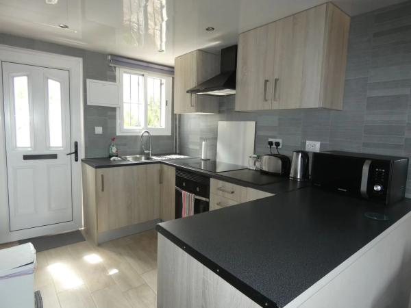 Chalet adosado en calle Boiero