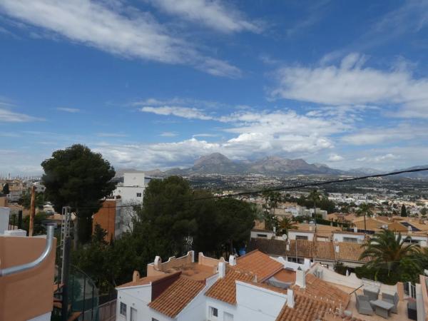 Chalet adosado en calle Boiero