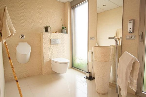 Casa independiente en c. Orio