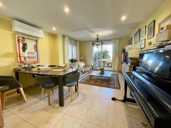 Chalet adosado en calle Cormorà