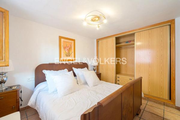 Casa independiente en calle Robi