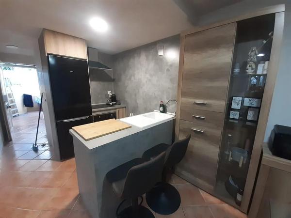 Chalet adosado en calle Clavell