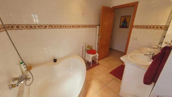 Chalet en Alfaz del Pi Pueblo-Urbanizaciones