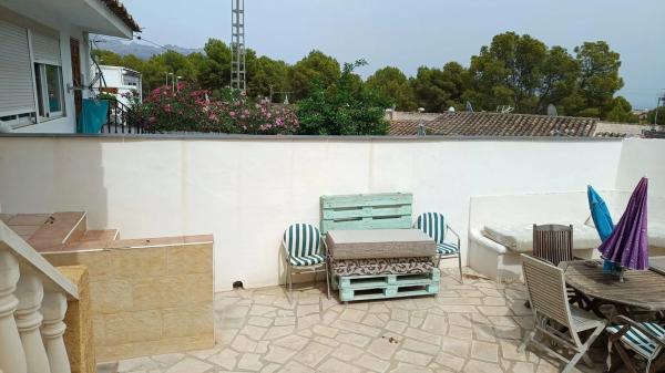 Chalet adosado en calle Clavell