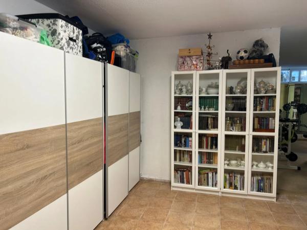 Chalet adosado en calle Cormorà, 30