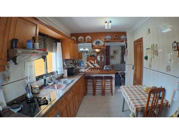 Chalet en avenida Carbonera, 66 -68