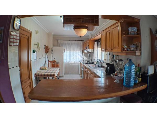 Chalet en avenida Carbonera, 66 -68