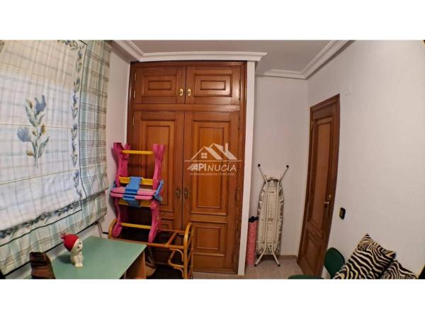 Chalet en avenida Carbonera, 66 -68