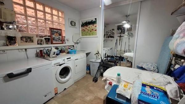 Casa independiente en calle Amsterdam