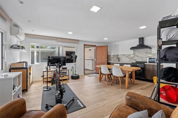 Casa independiente en calle Turquesa