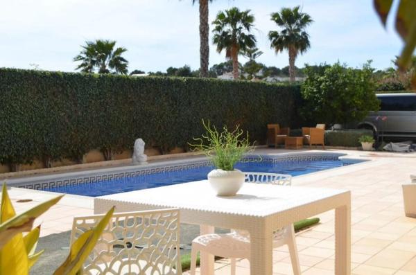 Chalet en Alfaz del Pi Pueblo-Urbanizaciones