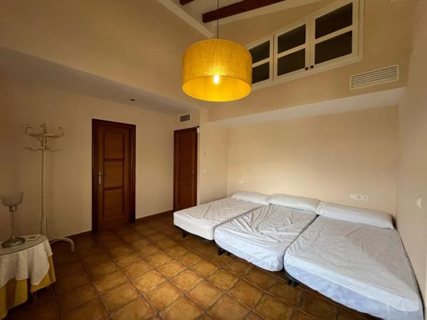 Casa independiente en calle Quevedo