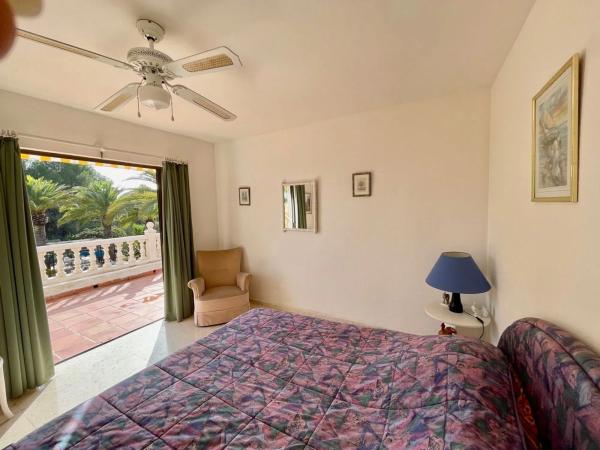 Casa independiente en calle Castanyers Bh