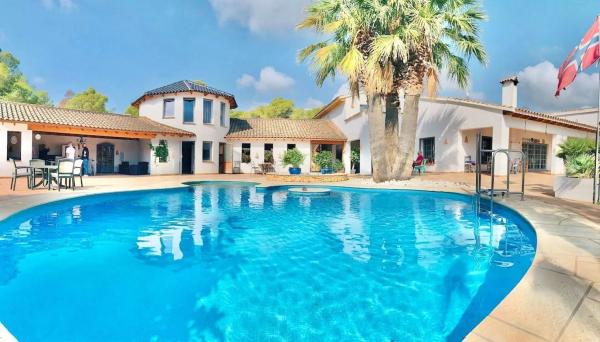 Casa independiente en camino Sendero Tossal Roig