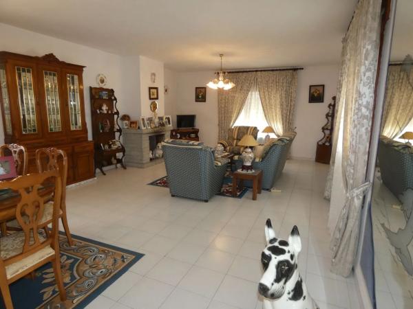 Casa independiente en calle Bessons