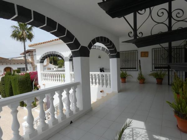 Casa independiente en calle Bessons