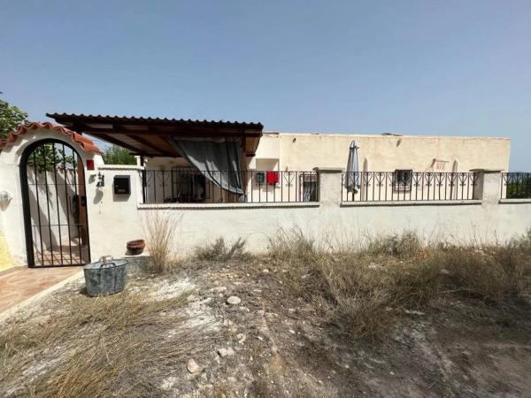 Casa independiente en robi