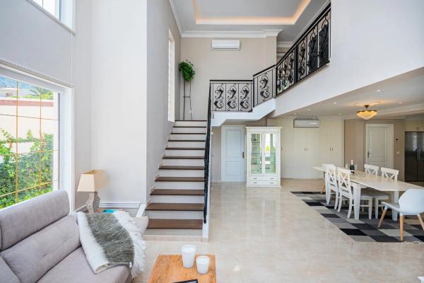 Casa independiente en calle Hércules