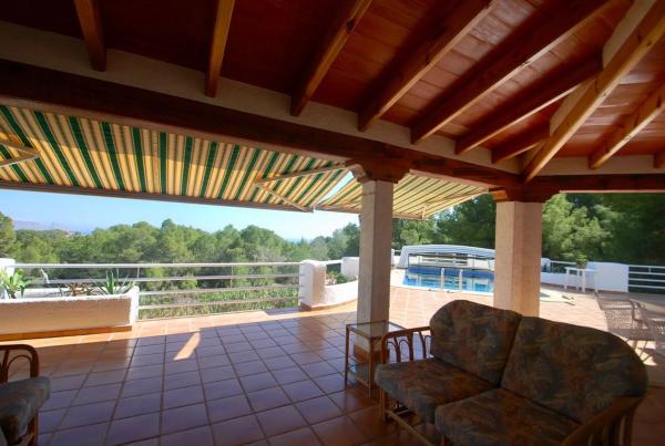 Casa independiente en calle Montseny