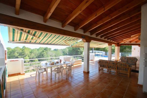 Casa independiente en calle Montseny