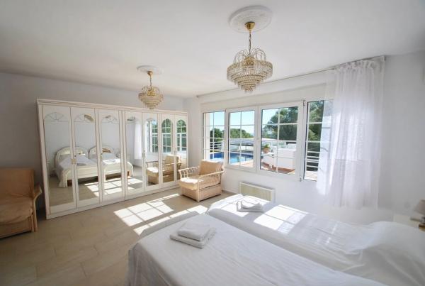 Casa independiente en calle Montseny