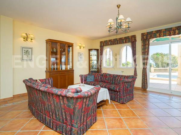 Finca rústica en calle Serra Bernia, 11