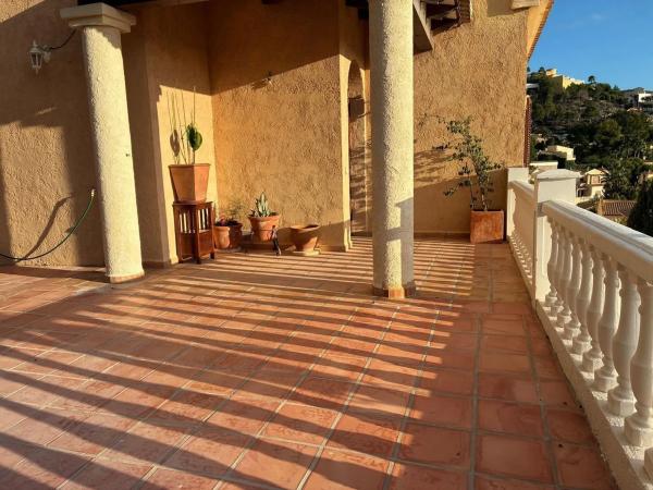 Casa independiente en calle Copenhague