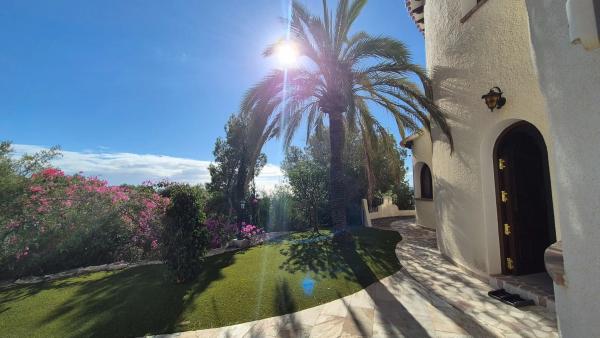 Casa independiente en calle l'Aitana