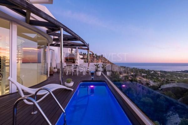 Casa independiente en calle Sondeo-s.a. II, 18