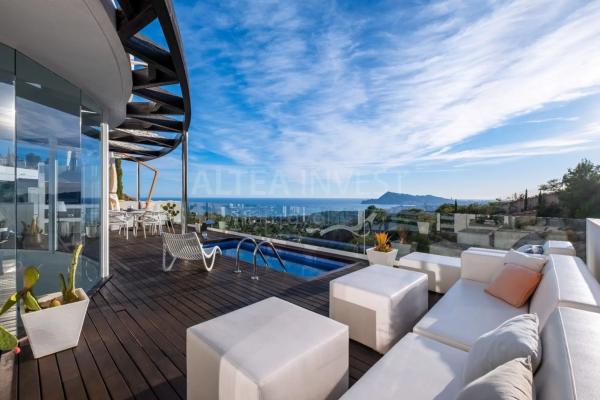 Casa independiente en calle Sondeo-s.a. II, 18