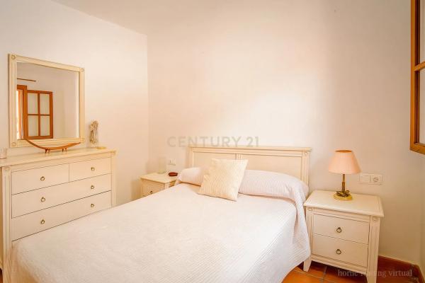 Chalet adosado en calle Austria